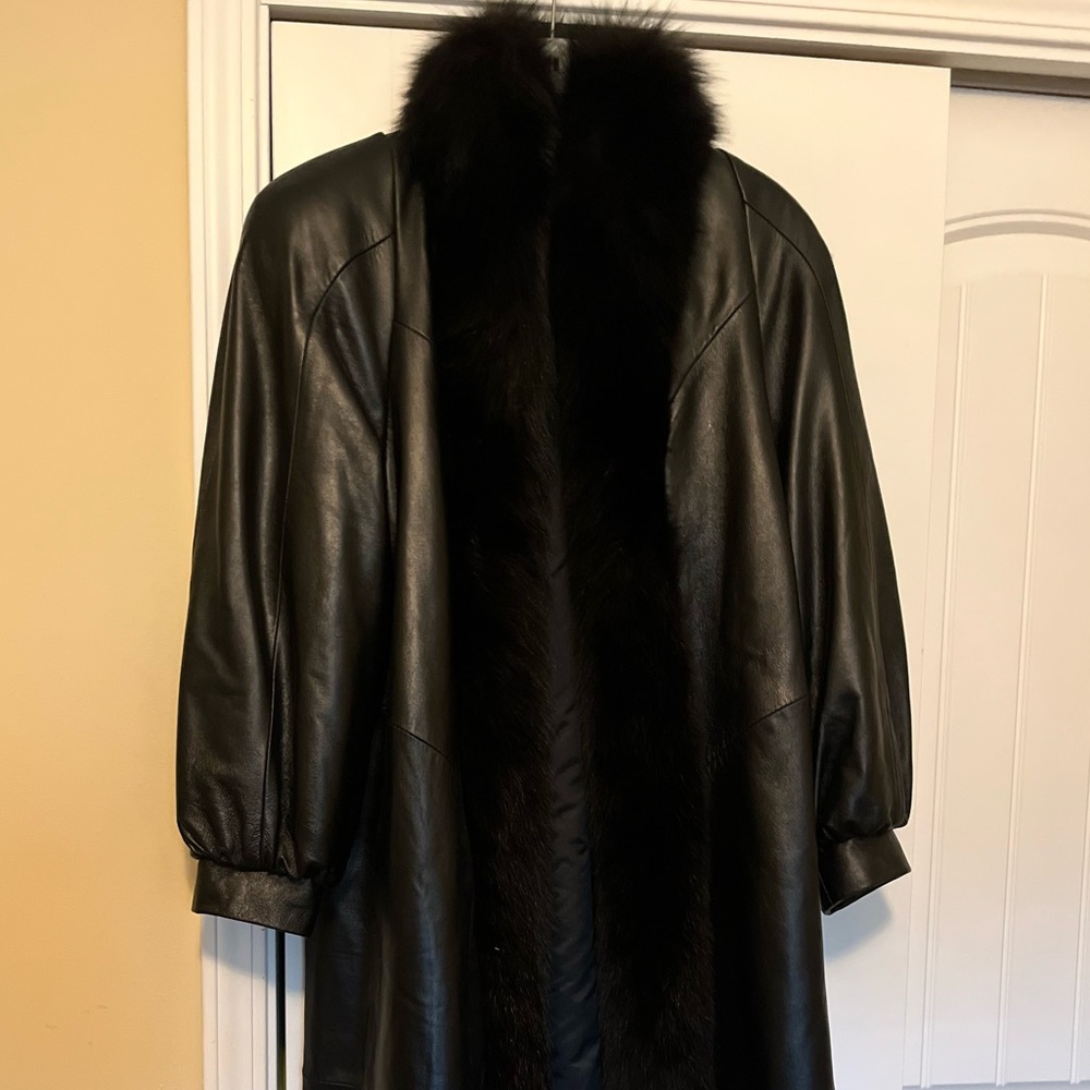 Rallee brand genuine leather and dyed fox full length coat size small worn once